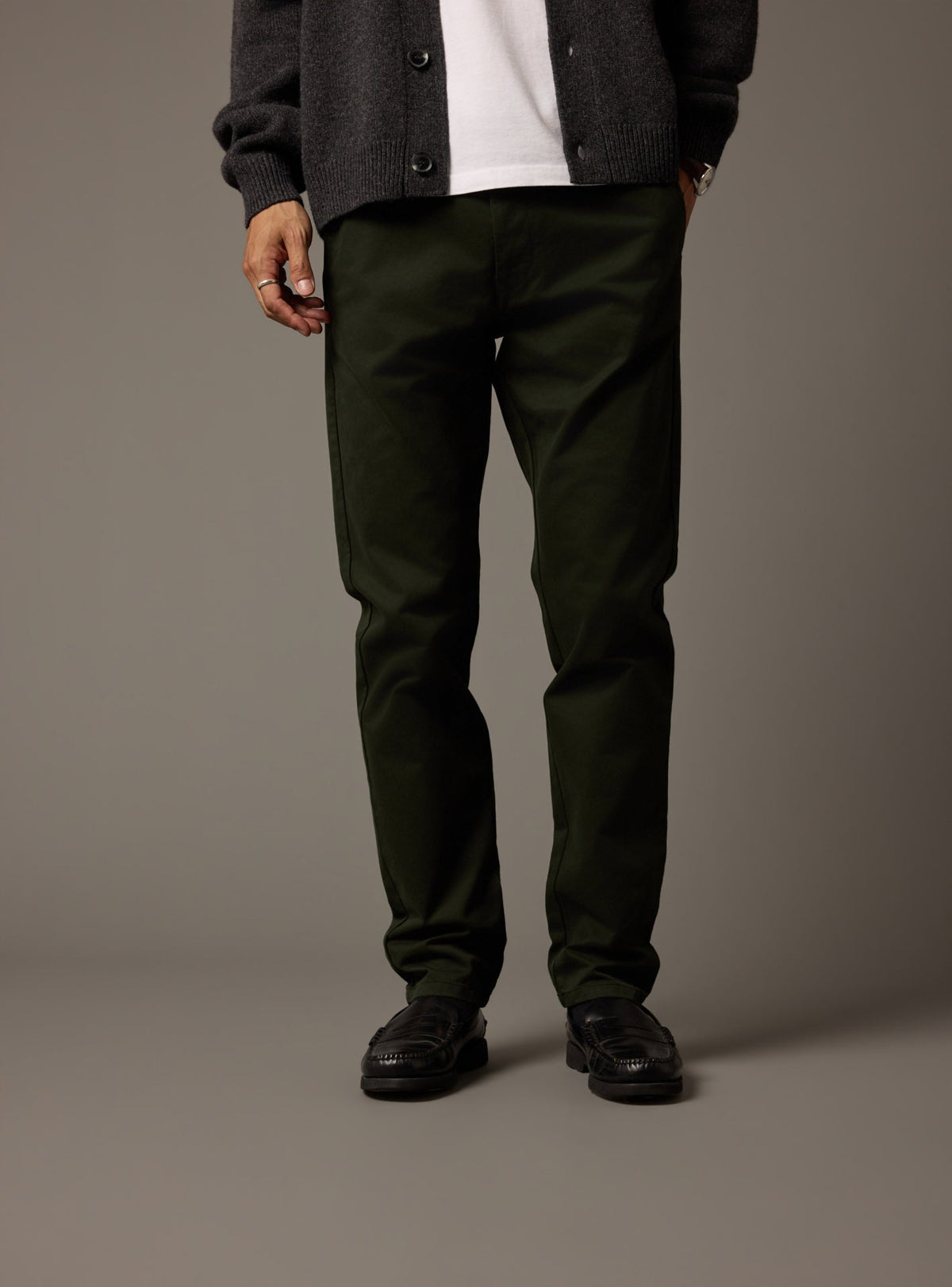 Charles Evergeen Chinos