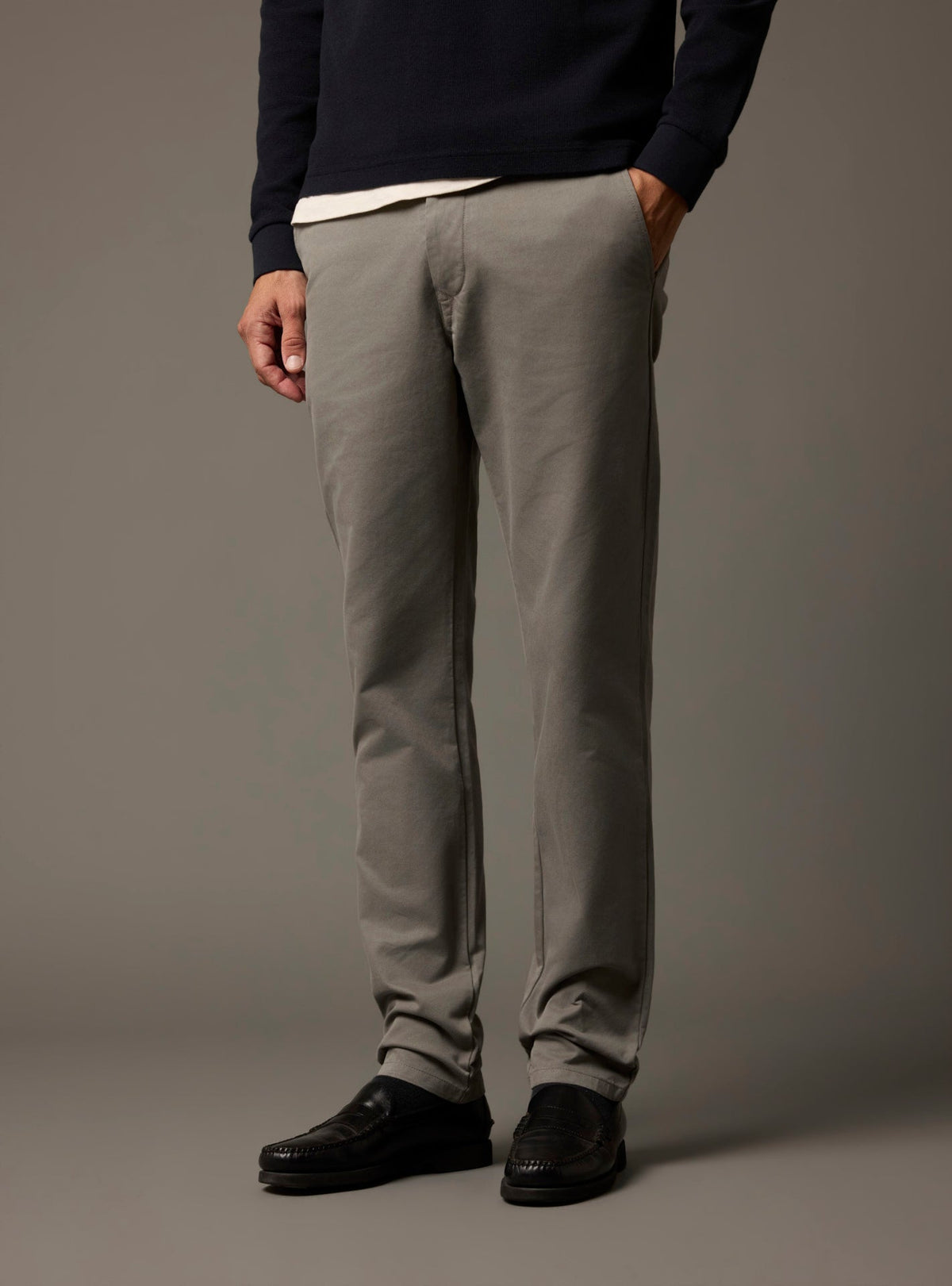 Charles Lave Chinos