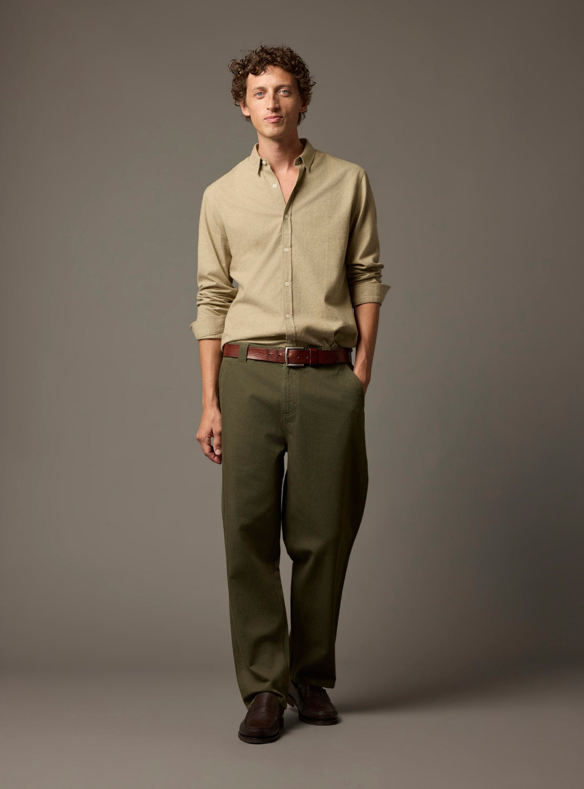 Ulysse Dark Khaki Chinos
