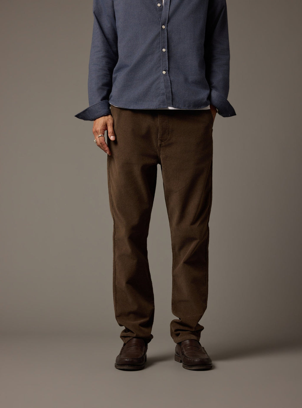 Axel Mocha Chinos
