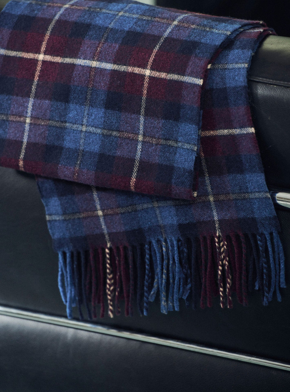 Rudolf Navy/Amethyst Scarf