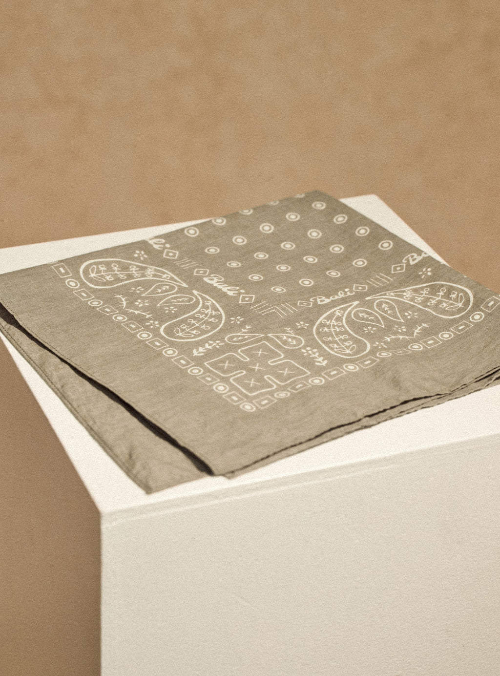 Cilian Bitume Scarf